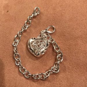 925 Sterling Silver Heart Bracelet!